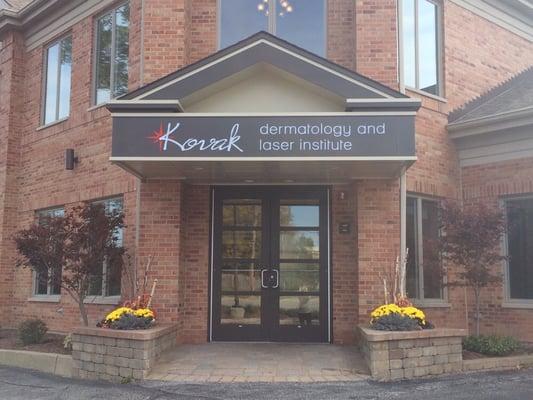 Entrance to Kovak Dermatology & Laser Institute