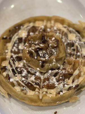 Epic cinnamon roll waffle!!