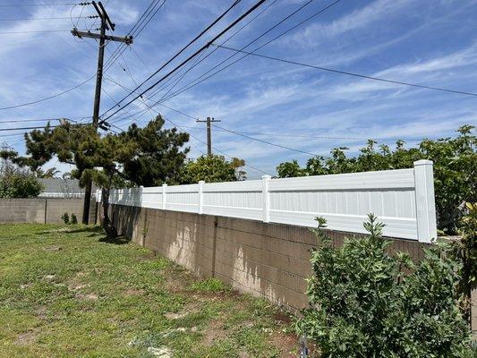 Vinyl fence in Yorba Linda, CA