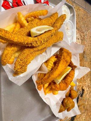 Catfish, Cod, Mushrooms and fries