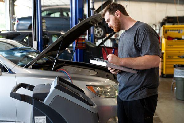 Woodard's Automotive Maintenance & Repair Center