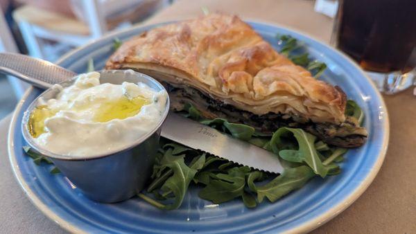 Horiatiki Spanakopita