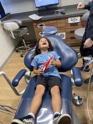 3 yr old first Dentist Visit : )