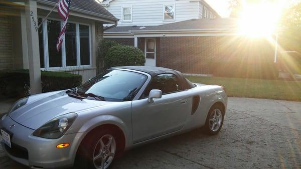 Here is my little baby girl after he safe ride home! 2001 Toyota MR2 Spyder