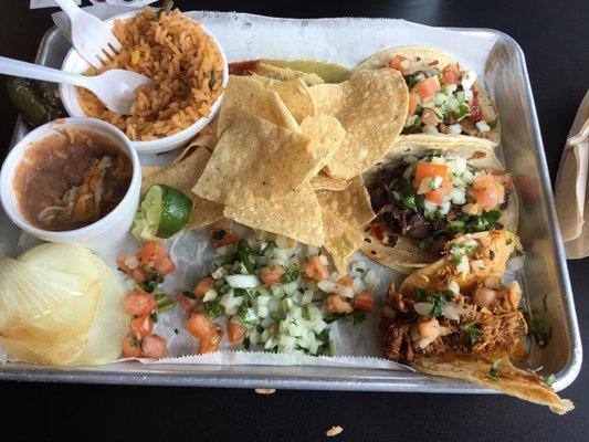 Three taco plate