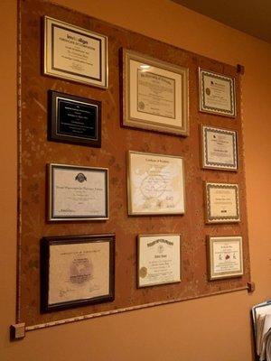 Dr. Bloss' degrees & certifications