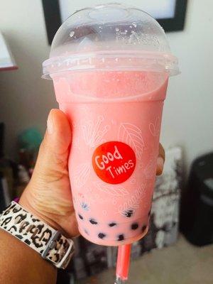 Strawberry bubble tea (smoothie)