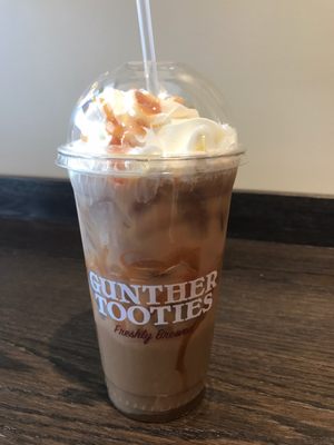 Iced Caramel Macchiato