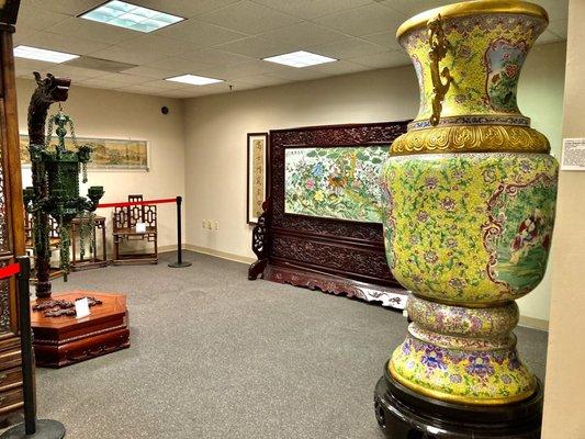 Belz Museum of Asian and Judaic Art