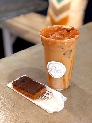 The midnight special  and a peanut butter cold pressed bar!