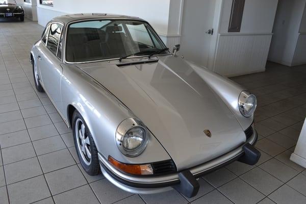 1973 911S SUNROOF COUPE