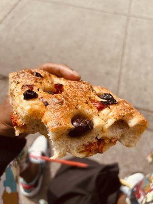 Olive and sun dried tomato focaccia!!!