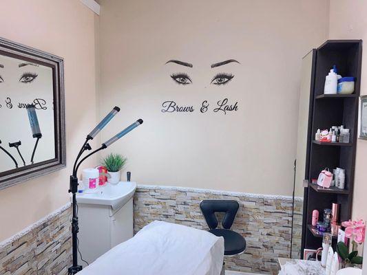 Microblading/threading/ permanent makeup and facials available