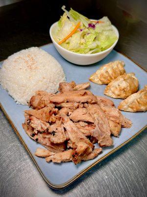 Chicken Teriyaki  Lunch Special - served with rice, salad, and choice of 3pcs of gyoza or 4pcs of california roll.