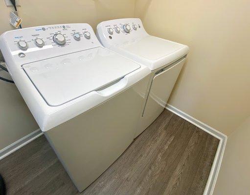 Washer/Dryer Included