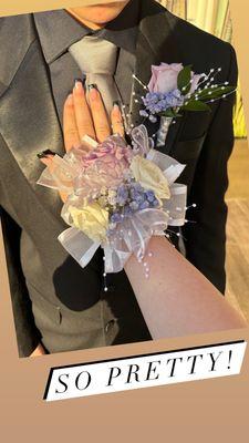 Gorgeous custom Prom corsage and boutonnière.