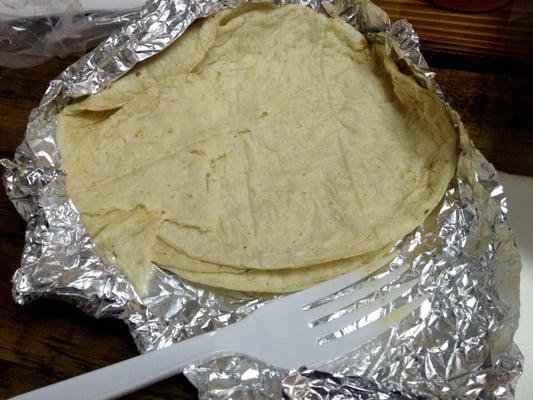 Very good corn tortillas. I thought I'd been given flour by mistake because they are so thick, fluffy and soft.