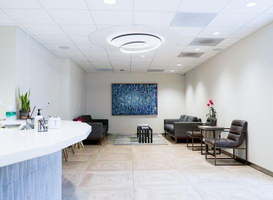 As a patient-centric facility, we want to ensure every patient has an uplifting experience that starts the moment you enter our lobby.