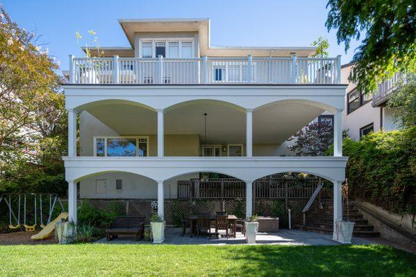 Balfour Avenue Deck