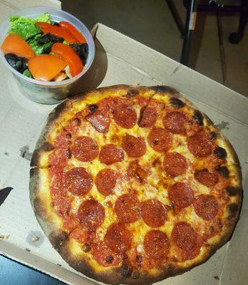 Pepperoni Pizza (small) & House salad  (takeout)