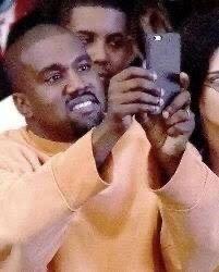 Me when I record most of y'all brokies fighting and it's some clown type shit cause y'all can't fight so it ain't even funny :(