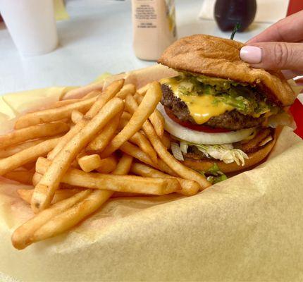 Avocado Cheeseburger