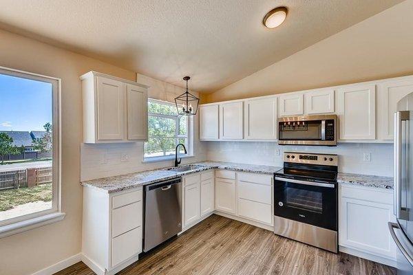 Granite - kitchen remodel