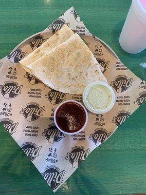 Lone Star quesadilla with bar-b-que sauce and cilantro dipping sauce