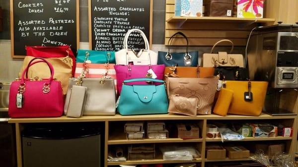 Just in- lots of great new purses in great spring and summer colors!