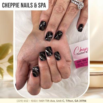 Looking for something new for your square nails? 
Our designs bring this timeless shape to life!