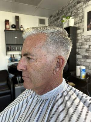 Classic Gentleman's Haircut