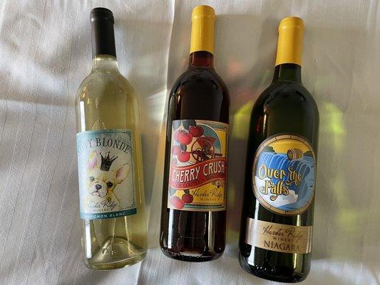 Very creative wine labels!