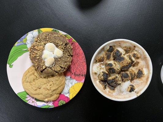 Campfire Hot Cocoa, S'more cookie, and Peanut Butter.