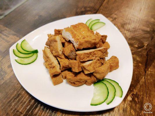 Marinated dried tofu