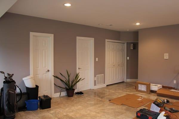 Basement Contractor - Floor Installation Clinton MD
 Professional Basement Finishing and Drywall contractors. Free Estimate