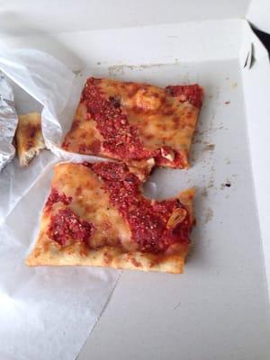 Horrible looks and tastes like day old pizza I'm very disappointed . I threw it out after one bite