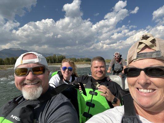 Float trip on the snake river with JoJo