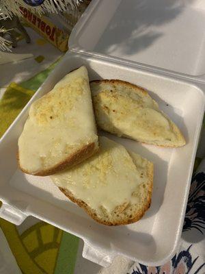 Garlic bread (came with 4)