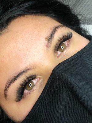 Volume Full Set on these gorgeous eyes.