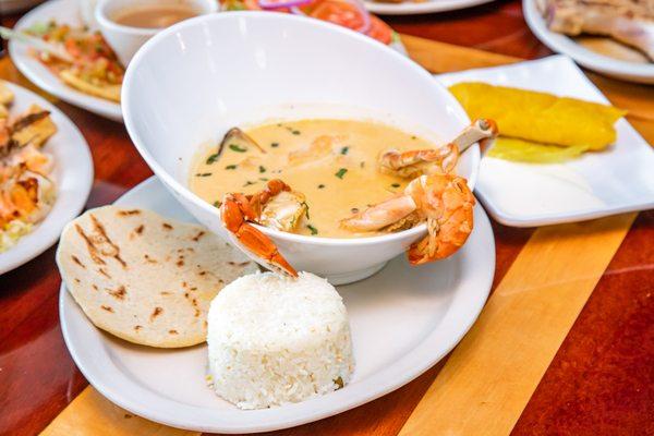 Seafood Soup with Coconut Milk/ Mariscada con  leche de Coco