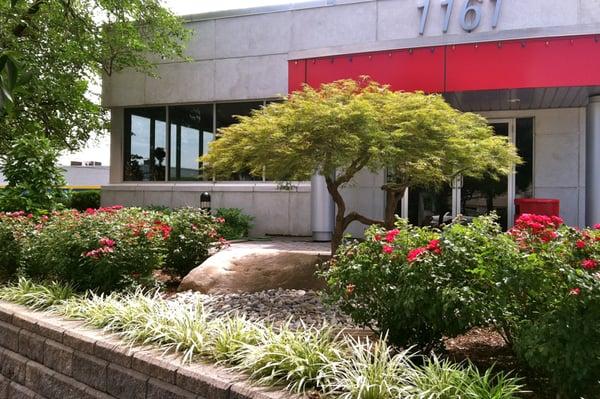 Commercial Landscape Design and Planting, Secaucus, NJ