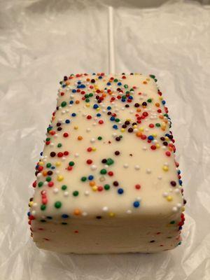 White chocolate dipped marshmallow