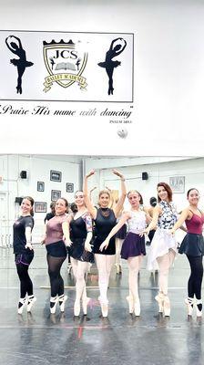 Adult Pointe classes @JCSBALLETACADEMY Full ADULT Ballet Program. FREE TRIAL CLASS!