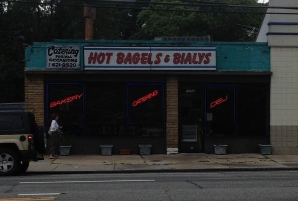 Bagels & Bialys