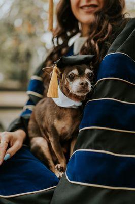 Graduation photoshoot with my senior puppy:)