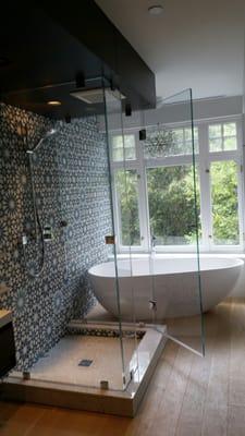 Chestnut St. Boston Glass Shower Enclosure