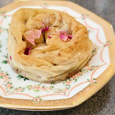 Rose tea baklava