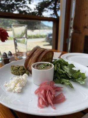 The mushroom pate plate