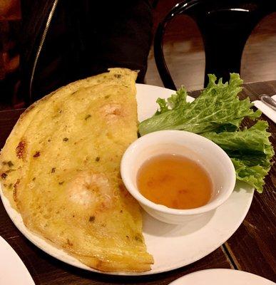 Vietnamese Egg & Shrimp Fan Cake (Bánh Xéo)