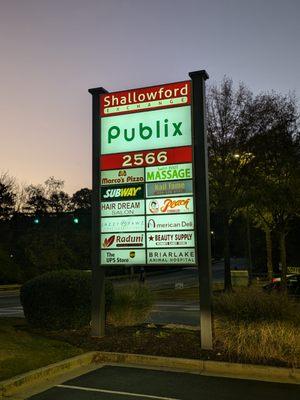 Shallowford Plaza Shopping Center, Atlanta